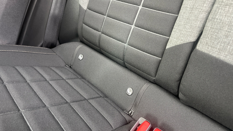 Citroen C3 Aircross 83kW Standard Range Plus 44kWh 5dr Auto Electric Hatchback